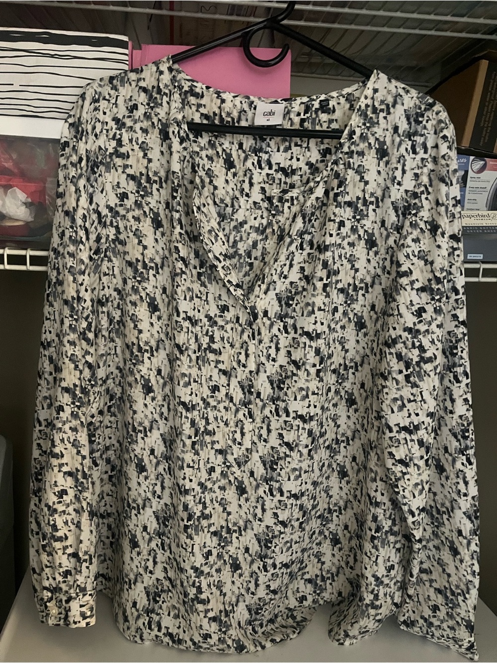 CAbi pullover blouse black, white and gray, size XL